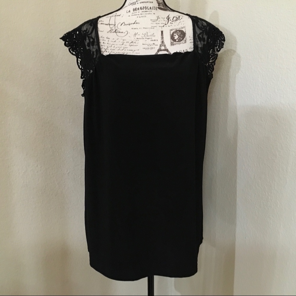 Lace back Cato Top